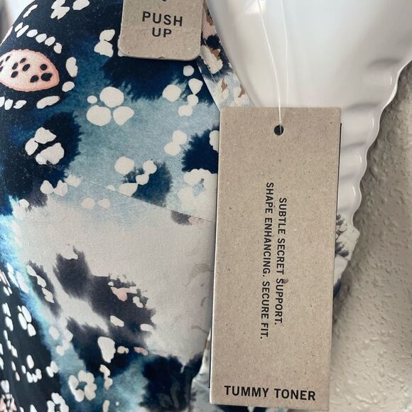 NWT Kenneth Cole Tankini Swim Top Size M - Picture 3 of 5